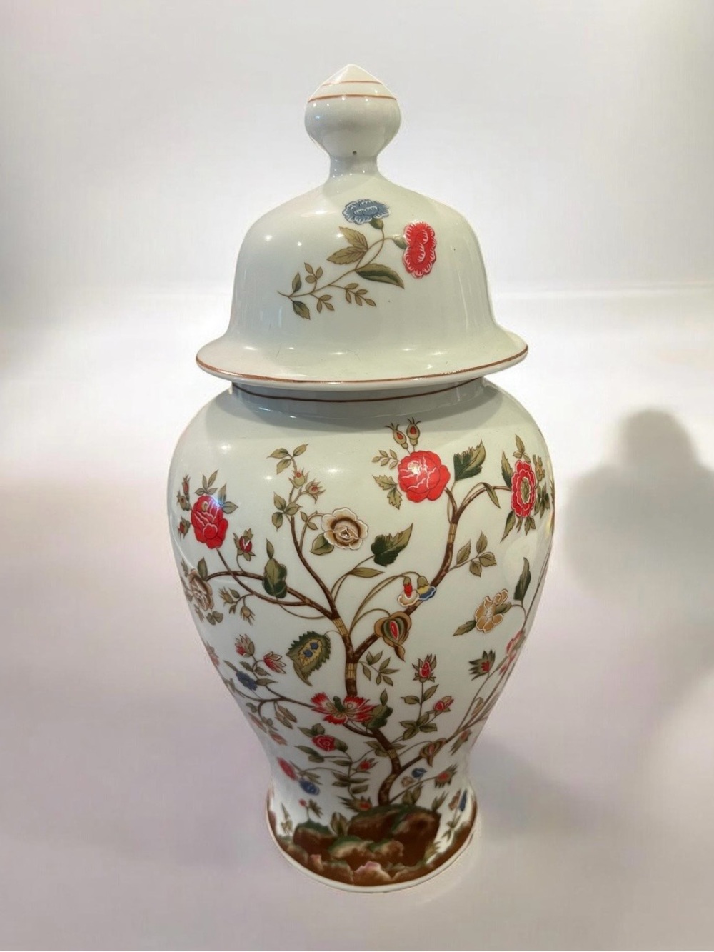 Large Vintage Andrea by Sadek porcelain ginger jar.